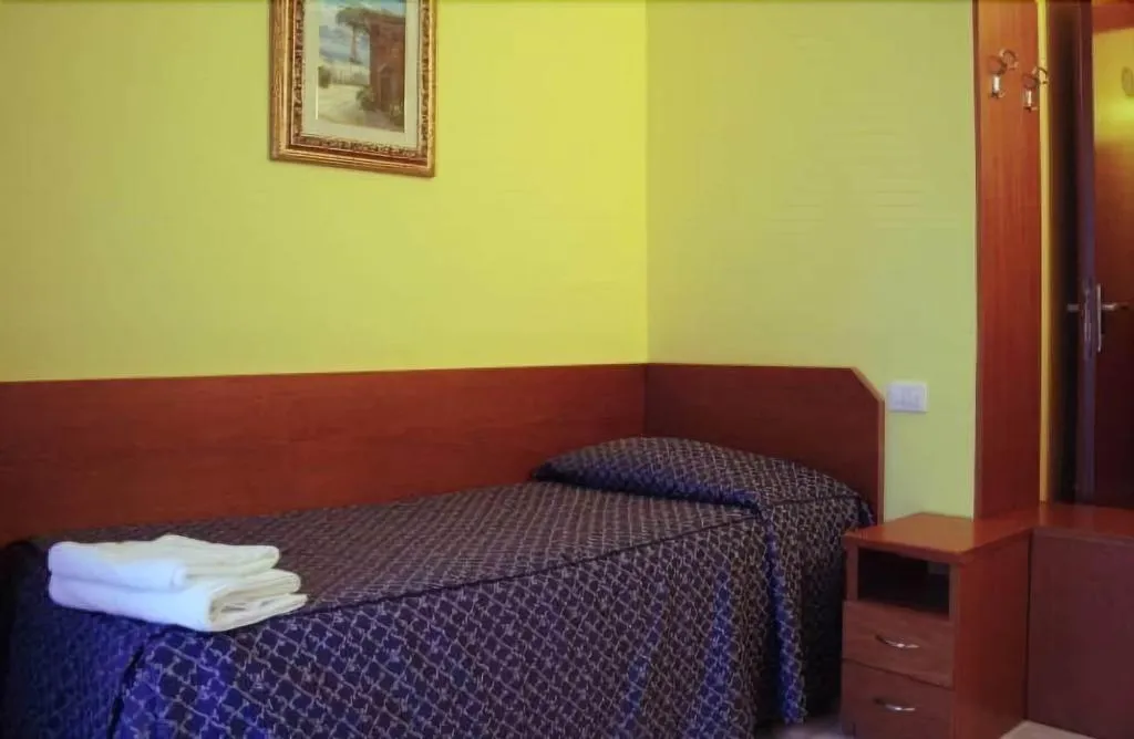 Room, Hotel Aurelia, Milan