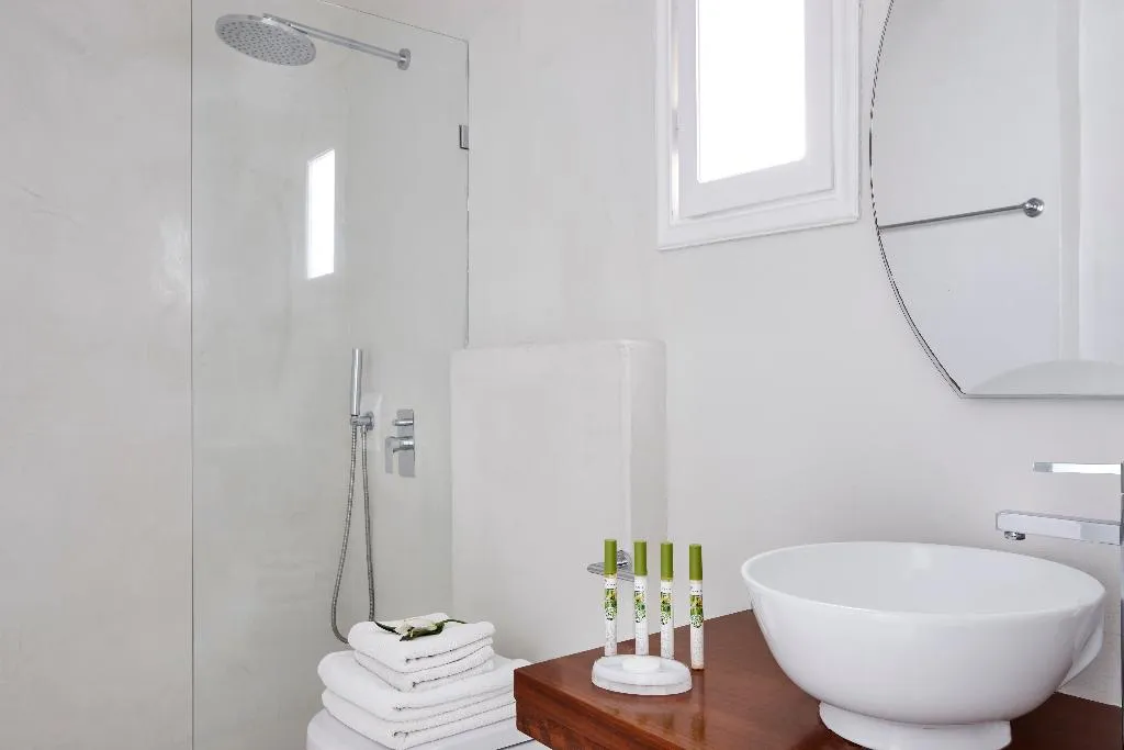 DOUBLE SEA VIEW Room, Notos Therme & Spa By Mr and Mrs White, Santorini