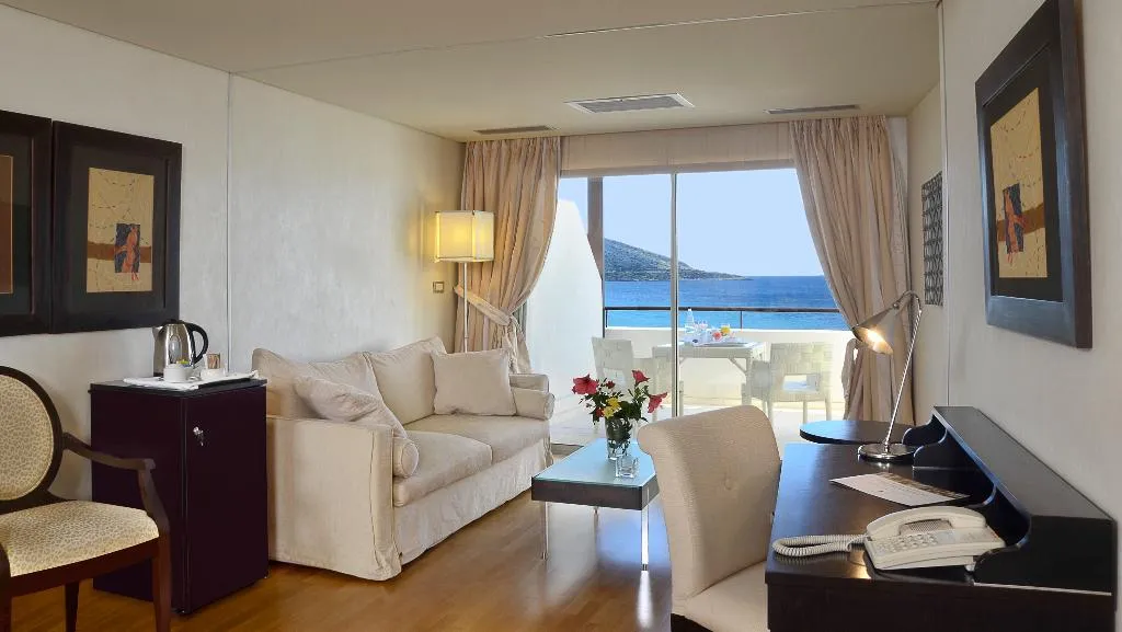 TRIPLE SEA VIEW Room, Plaza Resort Hotel, Athens