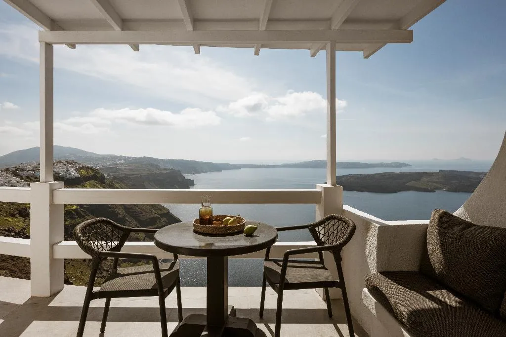 SUITE HONEYMOON Room, Aqua Luxury Suites, Santorini