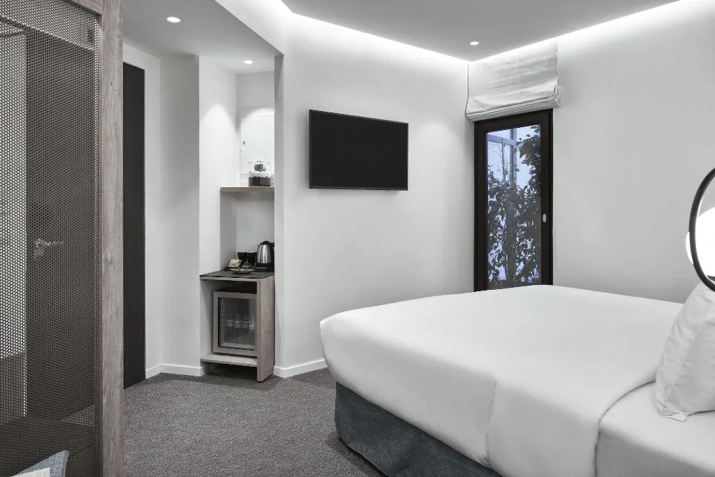 Room, NLH Monastiraki, Athens