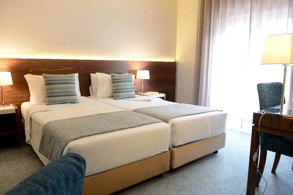 DOUBLE SINGLE USE STANDARD Room, Navarras, Porto
