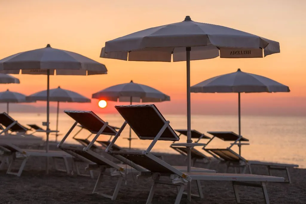 Beach, Hellenia Yachting, Catania