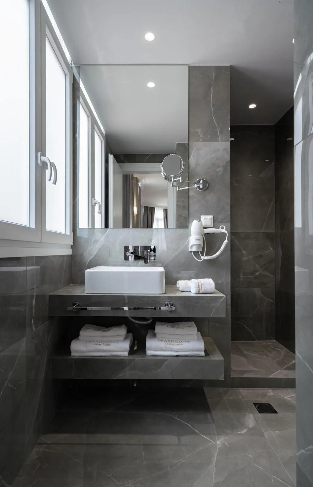 Room, Praxitelous Luxury Suites, Athens