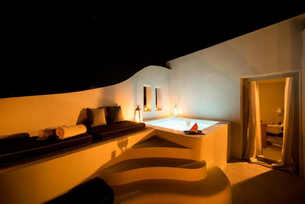 SUITE HONEYMOON Room, Avaton Resort & Spa, Santorini
