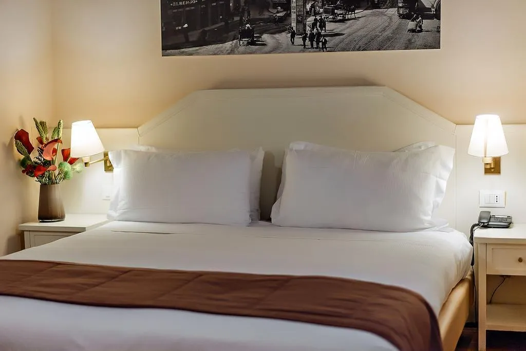 DOUBLE STANDARD Room, Excel Naviglio Milano (Closed), Milan