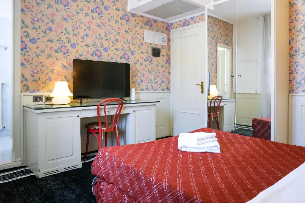 SINGLE COMFORT Room, Alla Giustizia, Venice