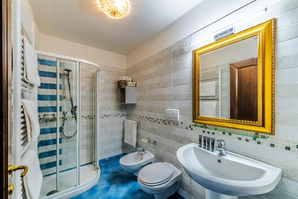 STUDIO GARDEN VIEW Room, Ca' Sant'Angelo Apartments, Venice