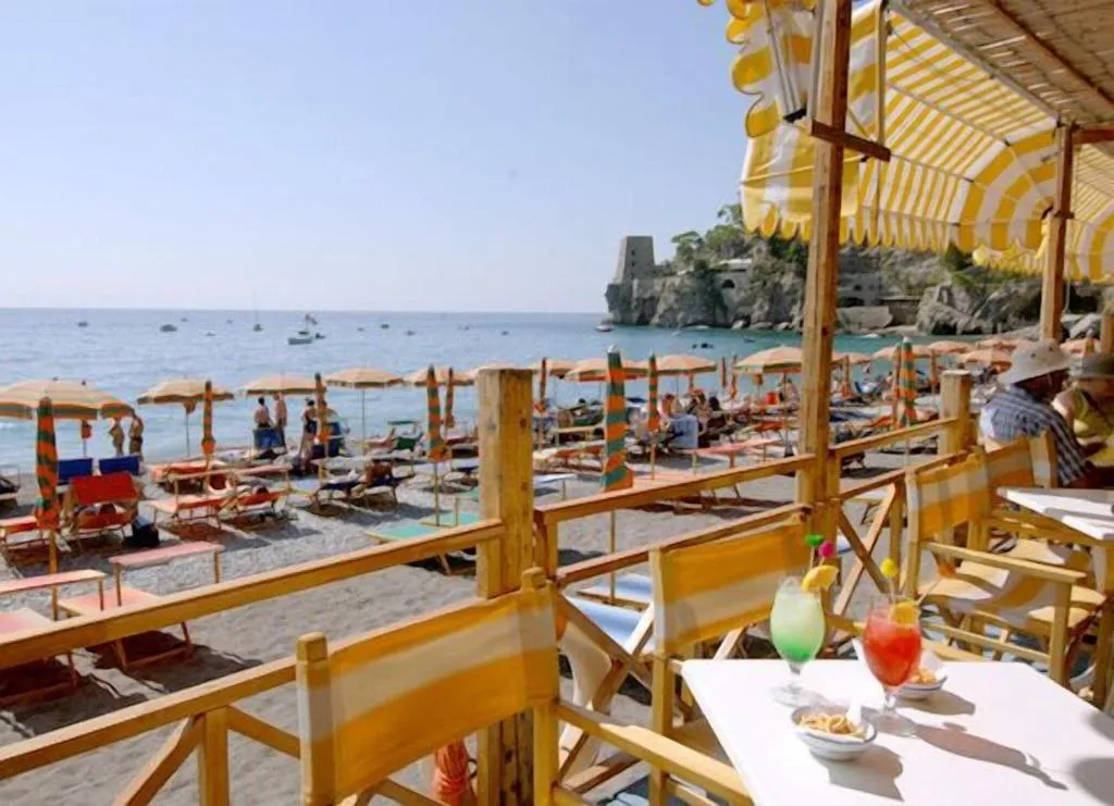 Bar, Hotel Vittoria Positano, Naples