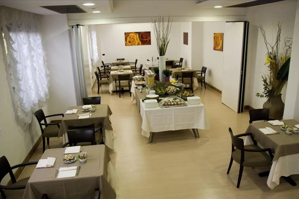 Restaurant, Hotel Palace 2000, Rome