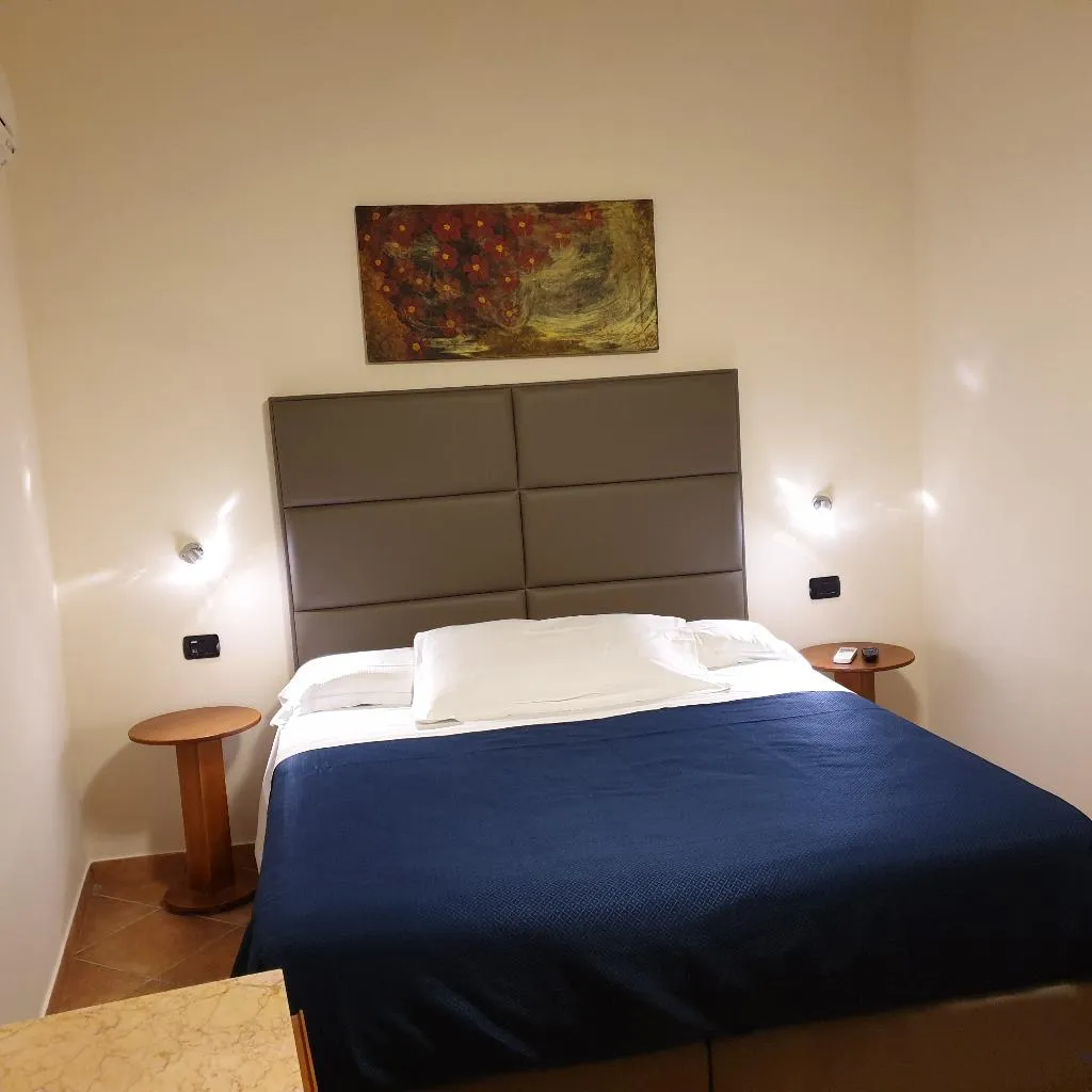APARTMENT SUPERIOR CAPACITY 3 Room, Residence L'Incanto Sorrento, Naples