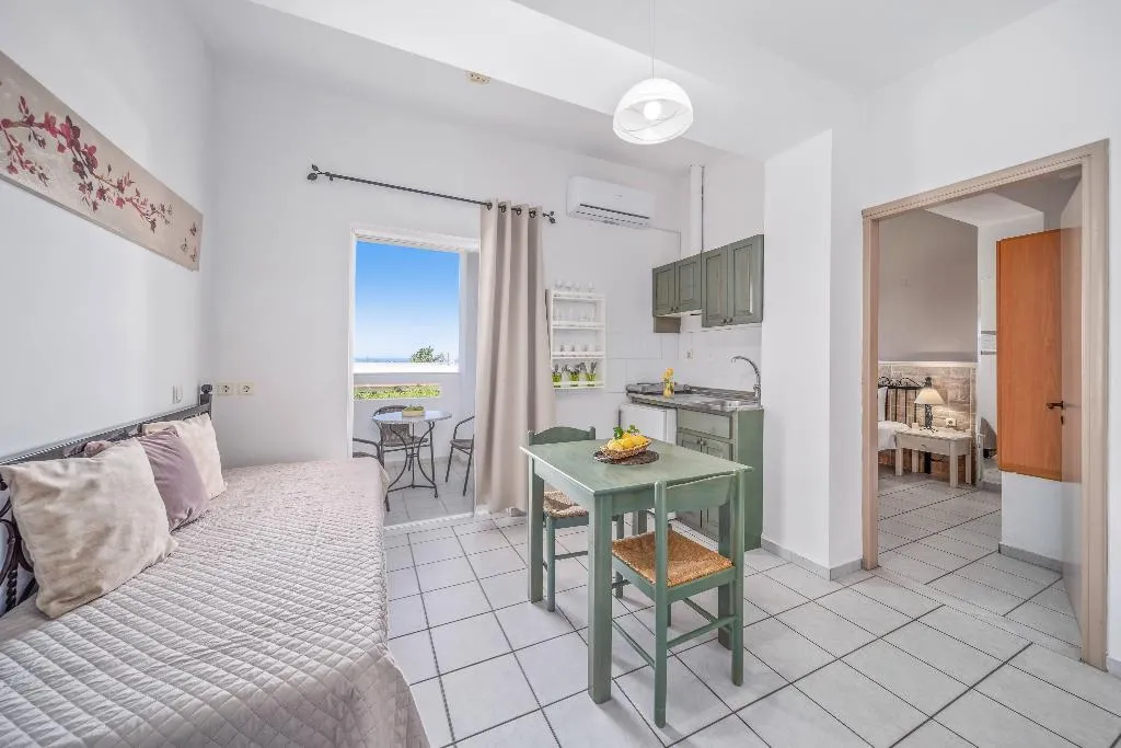 APARTMENT ONE BEDROOM Room, Maria Rousse, Crete