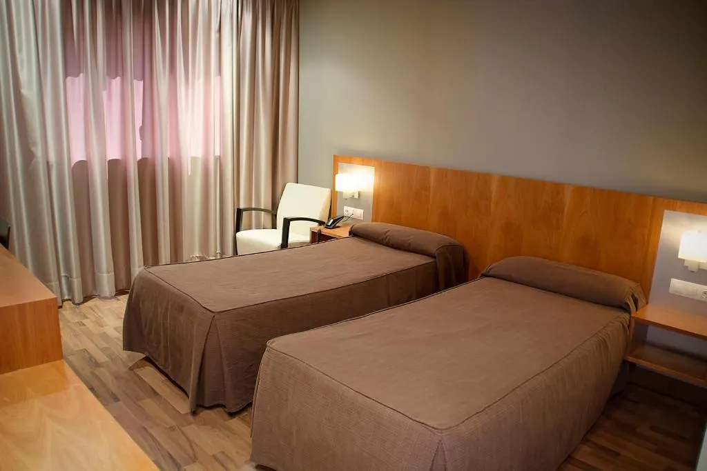 DOUBLE SINGLE USE STANDARD Room, As Torrent, Valencia