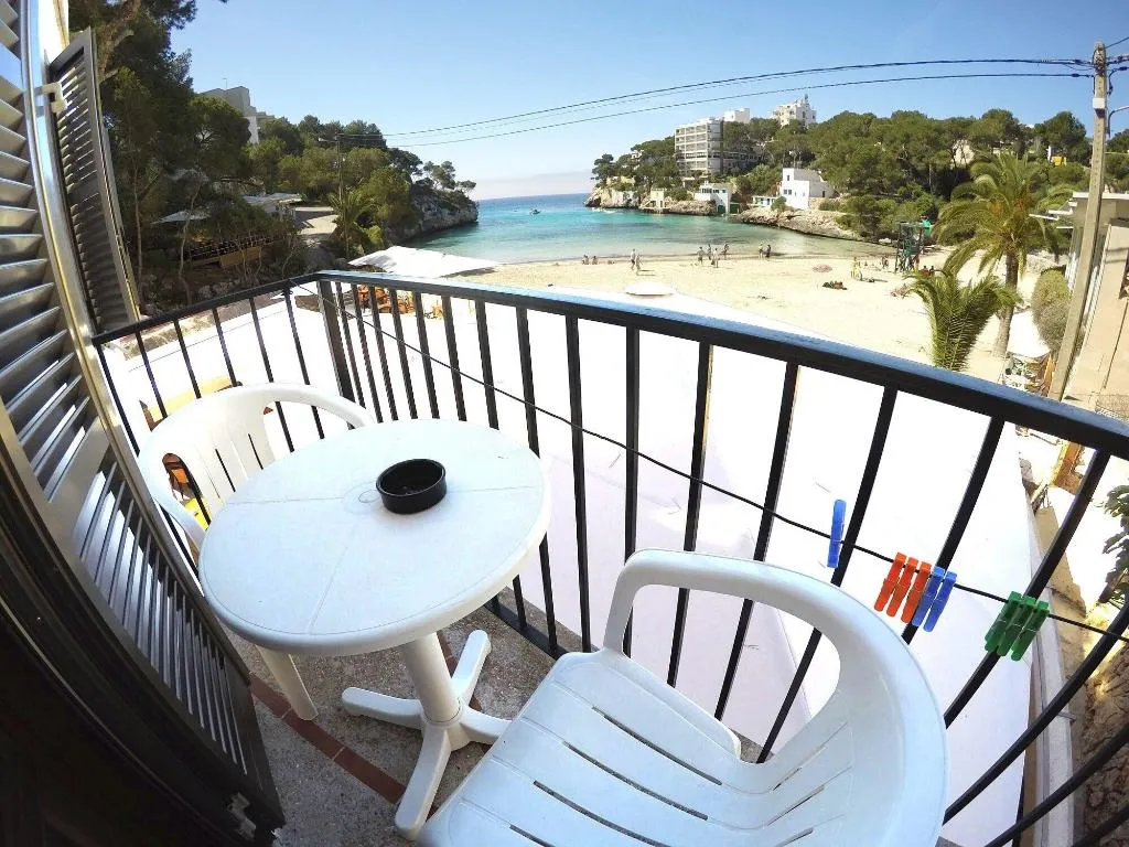 Room, Hostal Playa Cala Santanya, Majorca