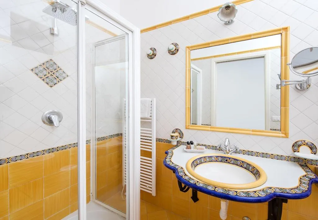 Room, Hotel Onda Verde, Naples