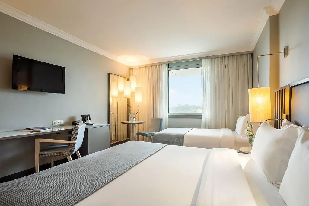 TRIPLE COMFORT Room, HF Ipanema Park, Porto