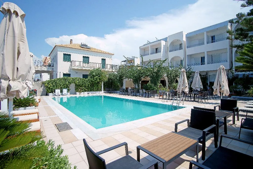 Pool, Kyparissia Beach, Athens
