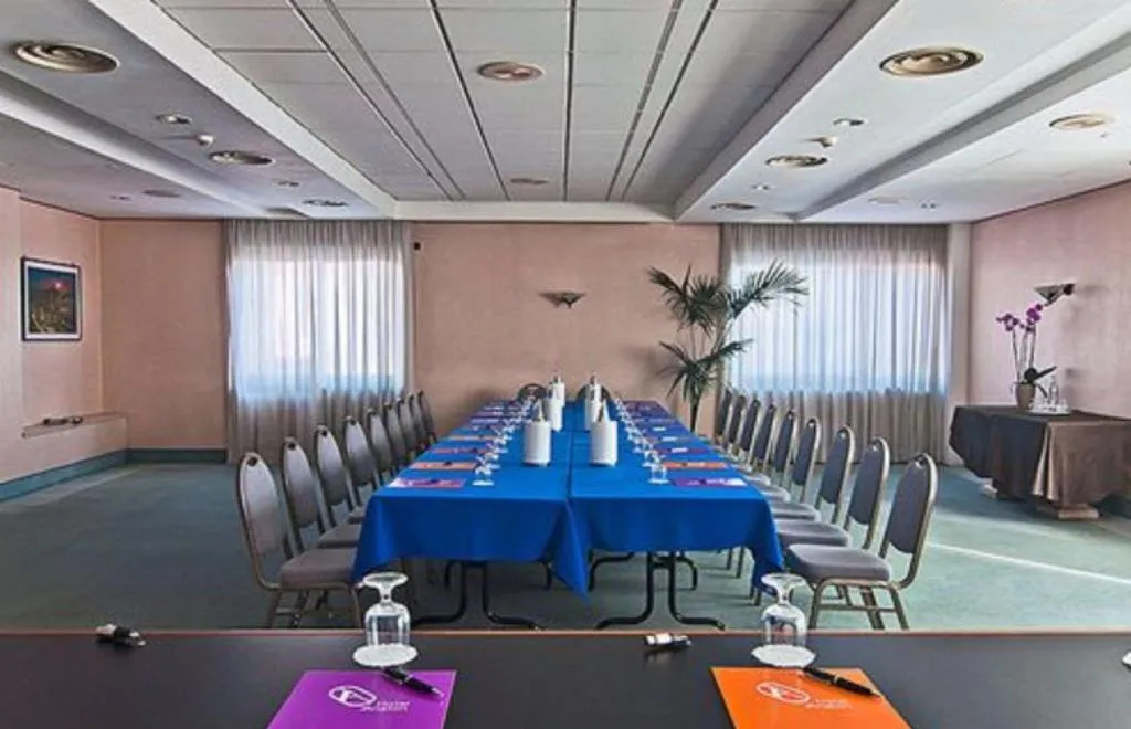 Conferences, Ariston, Rome