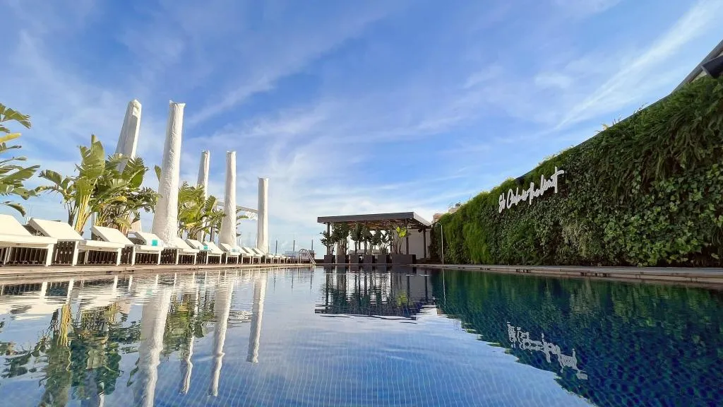 Pool, Sofitel Barcelona Skipper, Barcelona