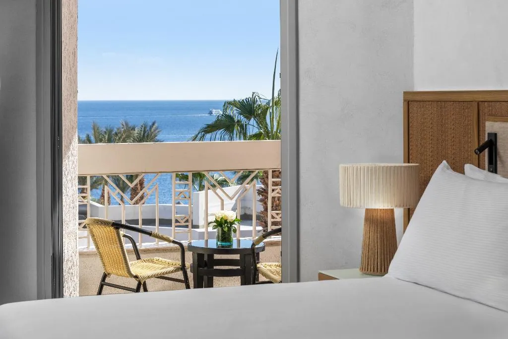 Double or Twin PREMIUM Room, DoubleTree by Hilton Sharm El Sheikh - Sharm Bay, Red Sea Riviera