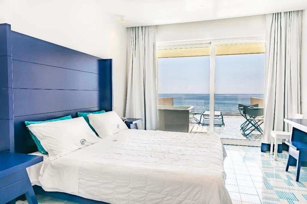 SUITE WITH JACUZZI Room, Hotel Saline Palinuro, Naples