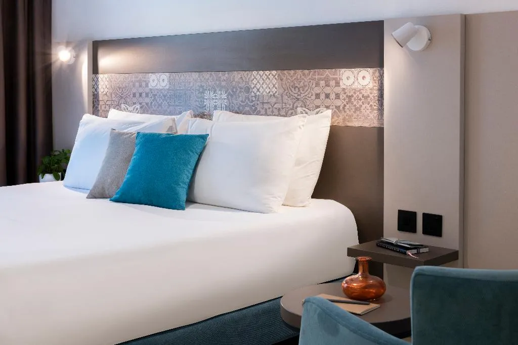Double or Twin SIDE SEA VIEW Room, Bayview Hotel by ST Hotels, Malta