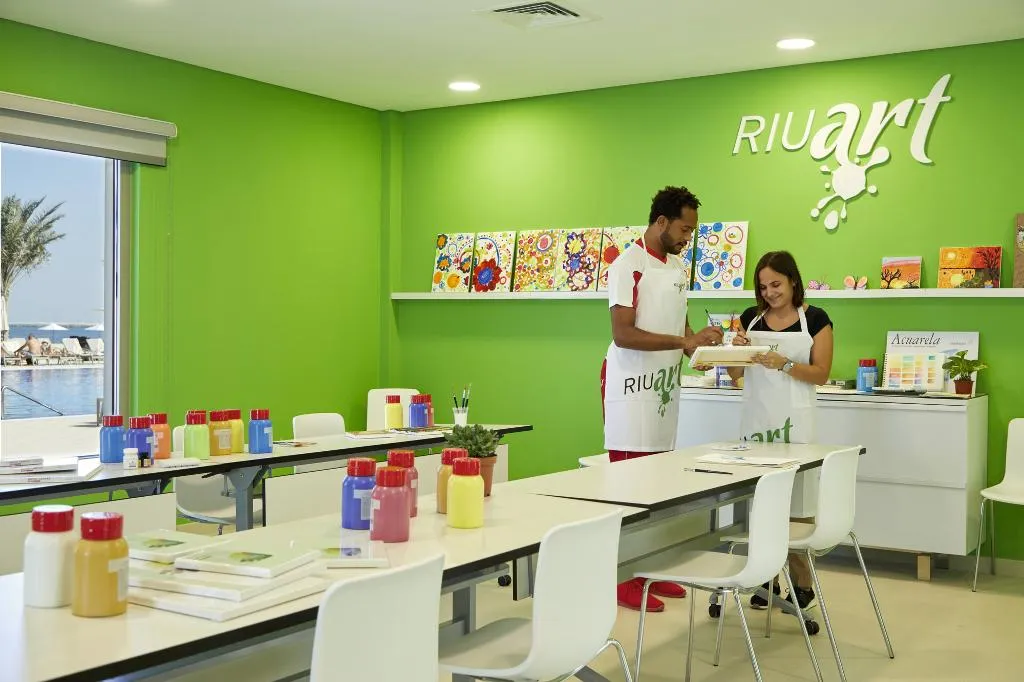 Sports and Entertainment, Hotel Riu Dubai - All Inclusive, Dubai