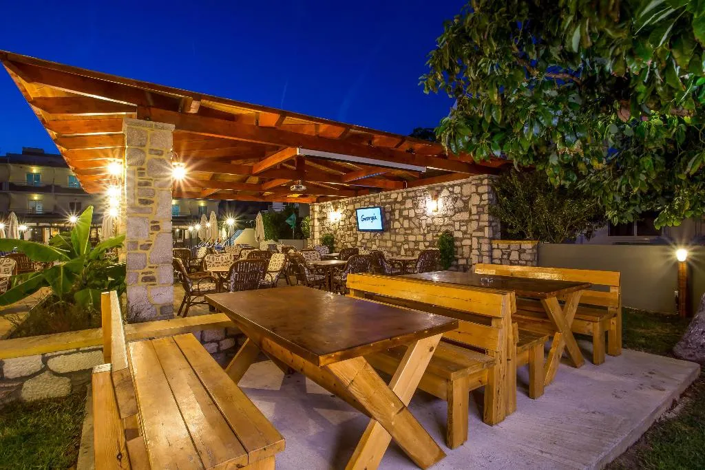 Bar, Georgia Apartments, Rhodes