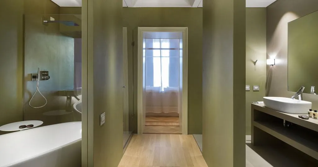 SUITE STANDARD Room, The Glamore Milano Duomo, Milan