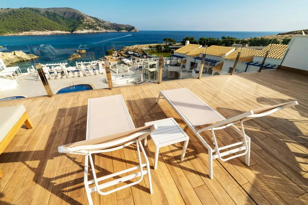 Terrace, Parque Nereida Suites Hotel, Majorca