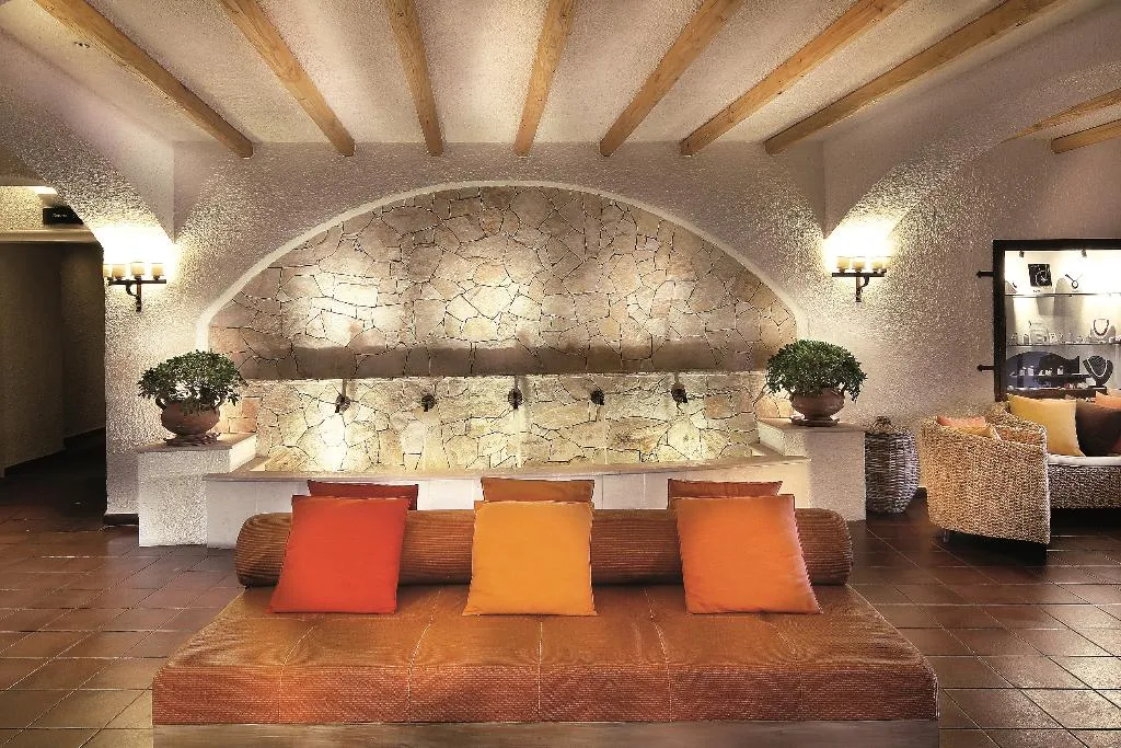 Lobby, Colonna Grand Hotel Capo Testa, Olbia