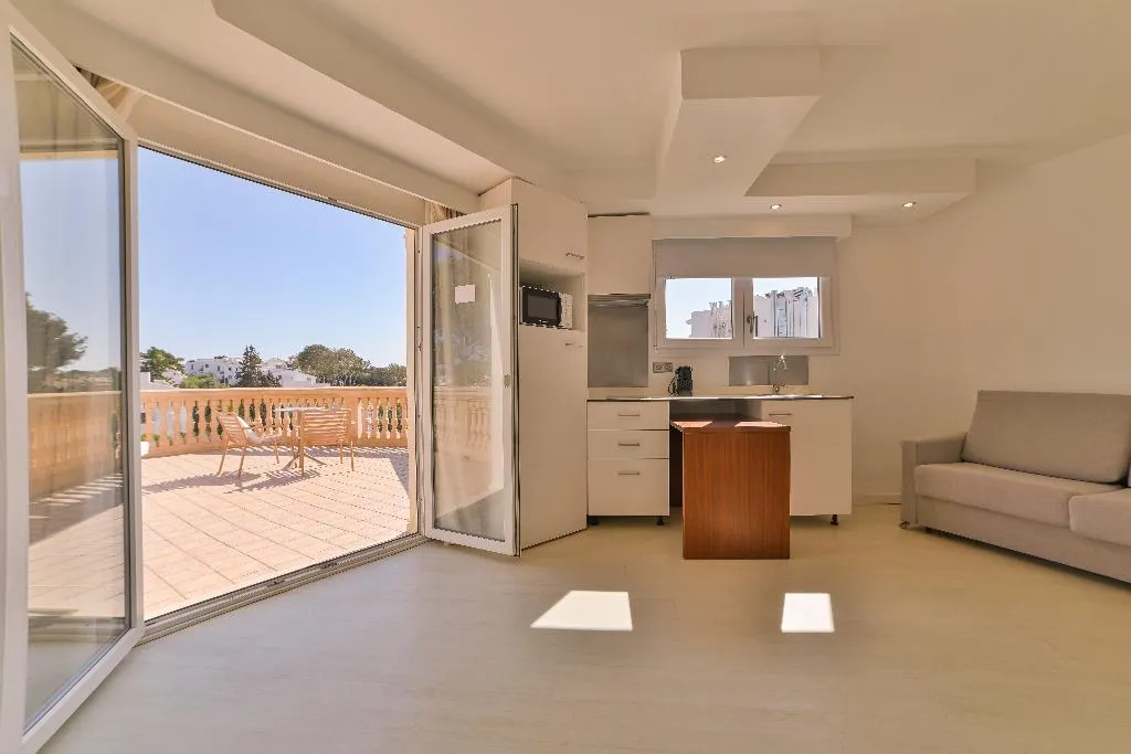 STUDIO PREMIUM Room, Azul Playa Apartments, Majorca