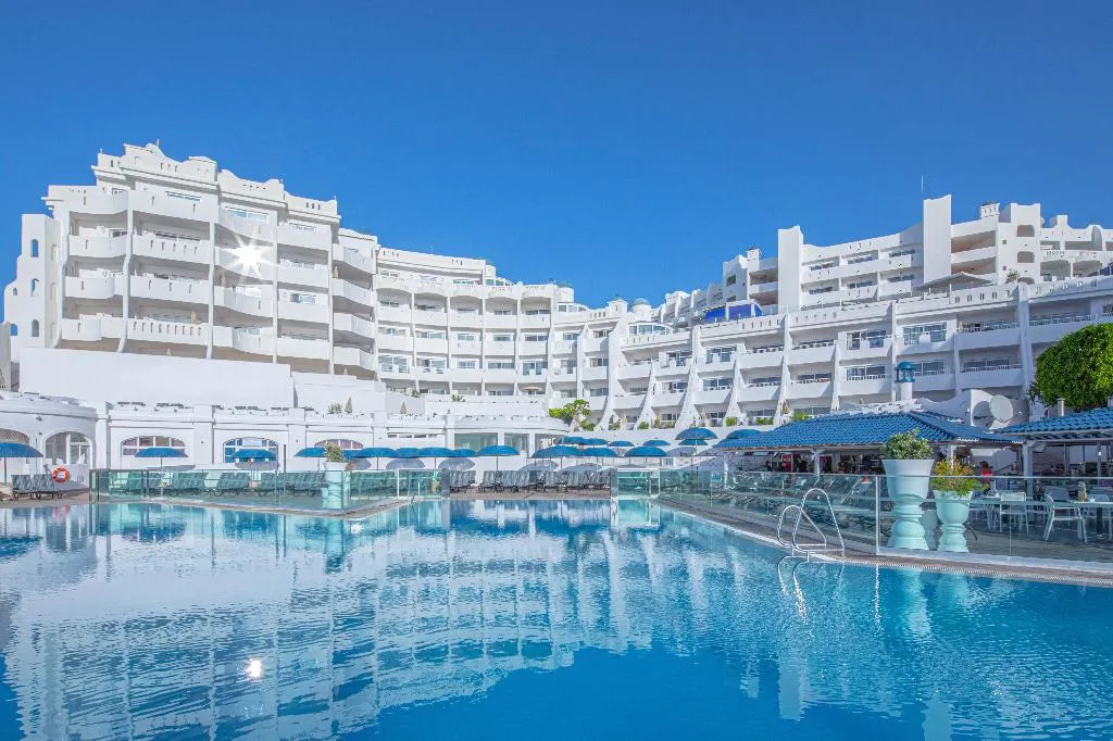 Pool, Santa Barbara Golf & Ocean Golf Club, Tenerife