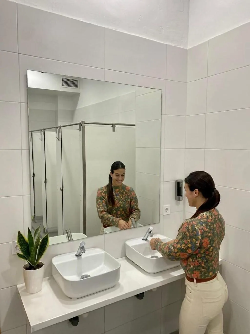 Room, Capsule Inn Valencia, Valencia