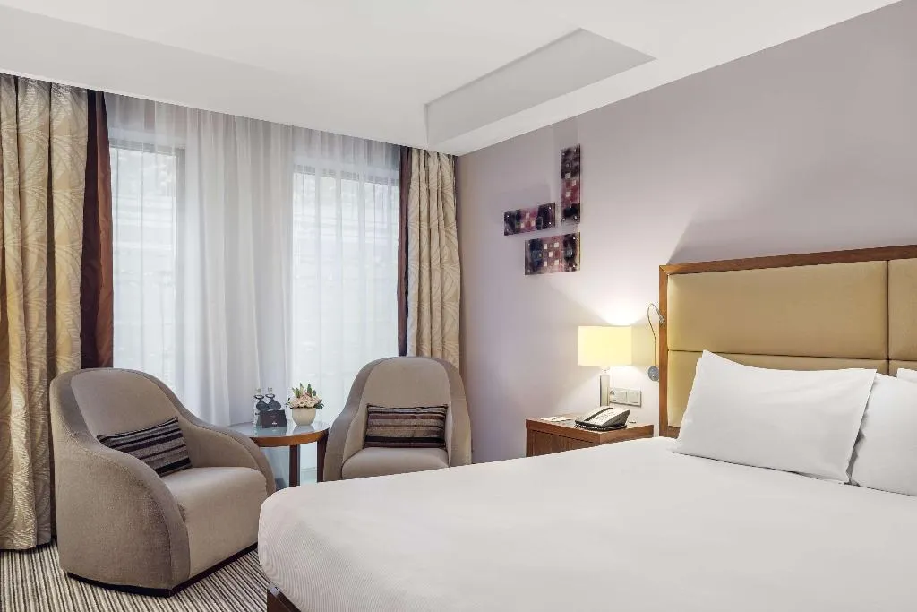TRIPLE STANDARD Room, Hilton Gdansk, Gdansk