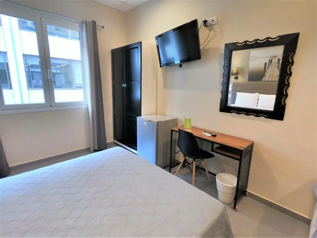 Room, Hotel Achillion, Athens