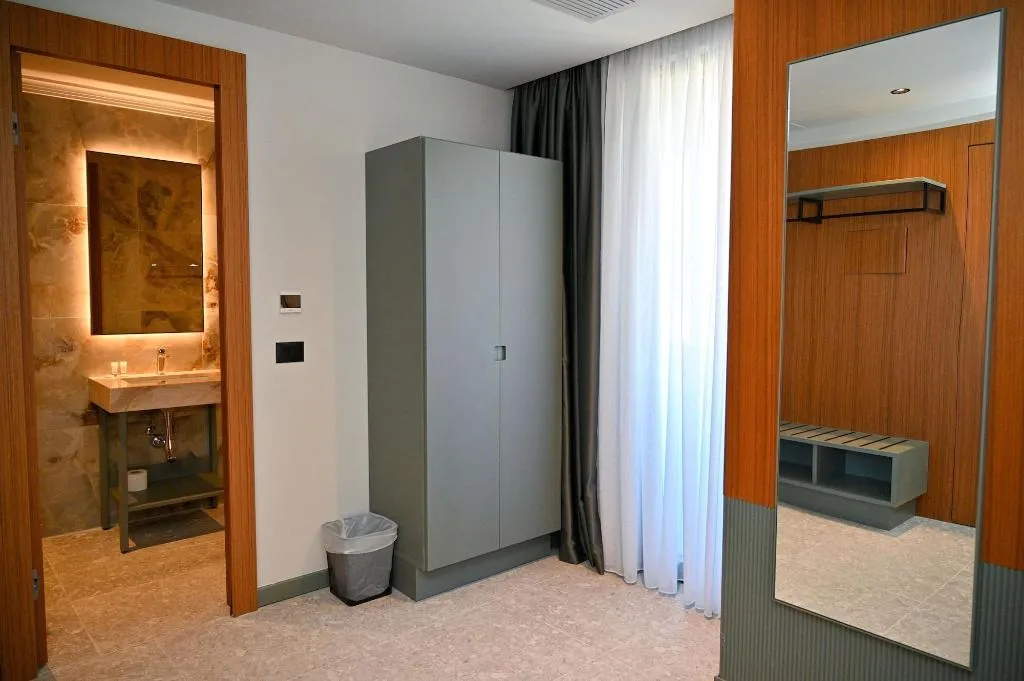 Room, Adria Palace Hotel, Durres