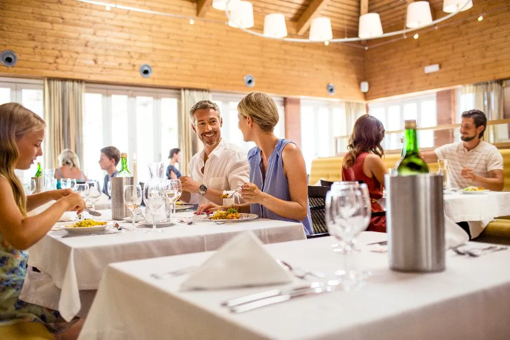 Restaurant, Robinson Quinta Da Ria, Algarve