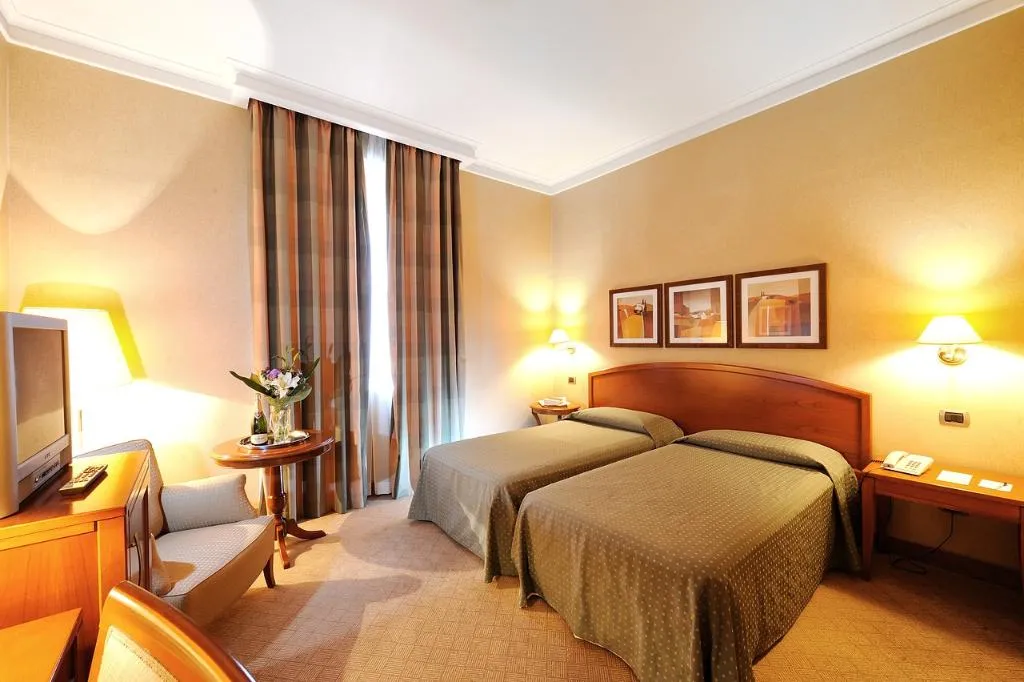 TWIN STANDARD Room, Hotel Lloyd Roma, Rome