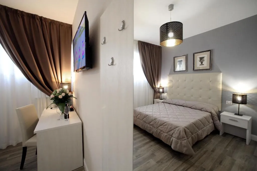 Room, Alderotti Home, Florence