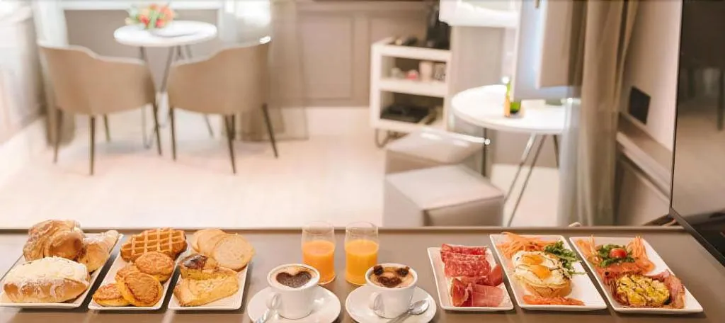 Room, Rhea Silvia Luxury Navona, Rome