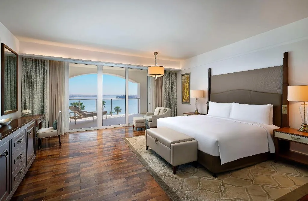 SUITE TWO BEDROOMS Room, Waldorf Astoria Dubai Palm Jumeirah, Dubai
