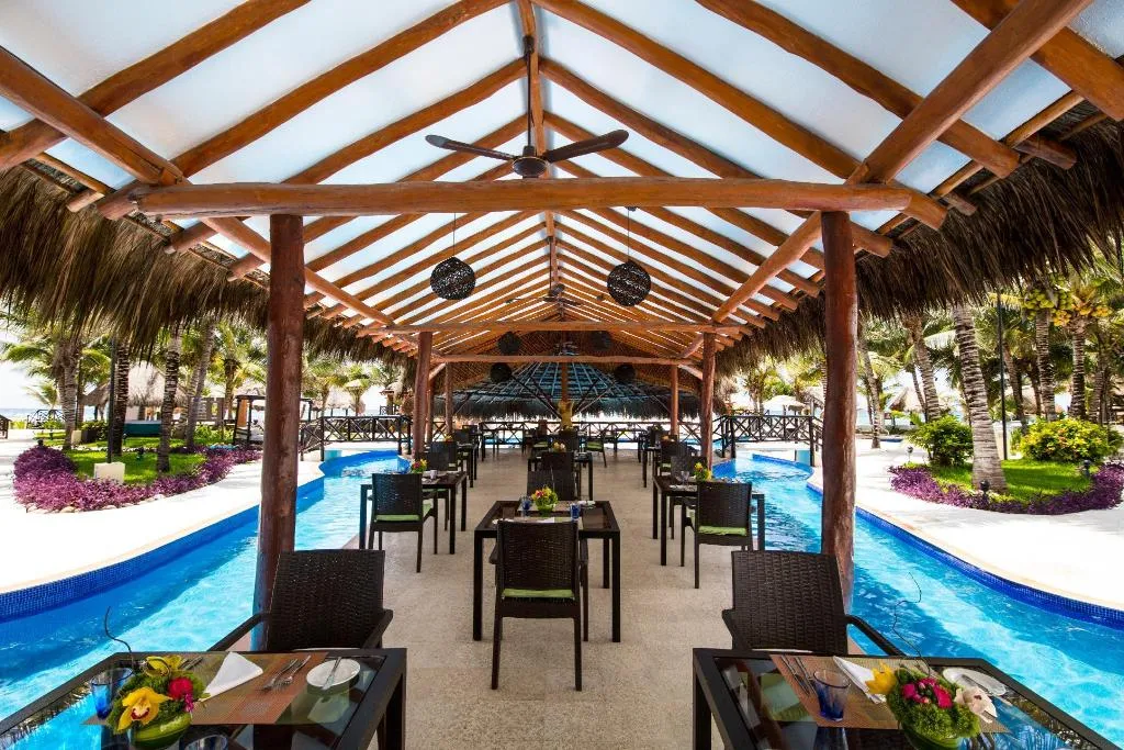 Restaurant, Hidden Beach Resort Au Naturel Adults Only Al, Cancun Area