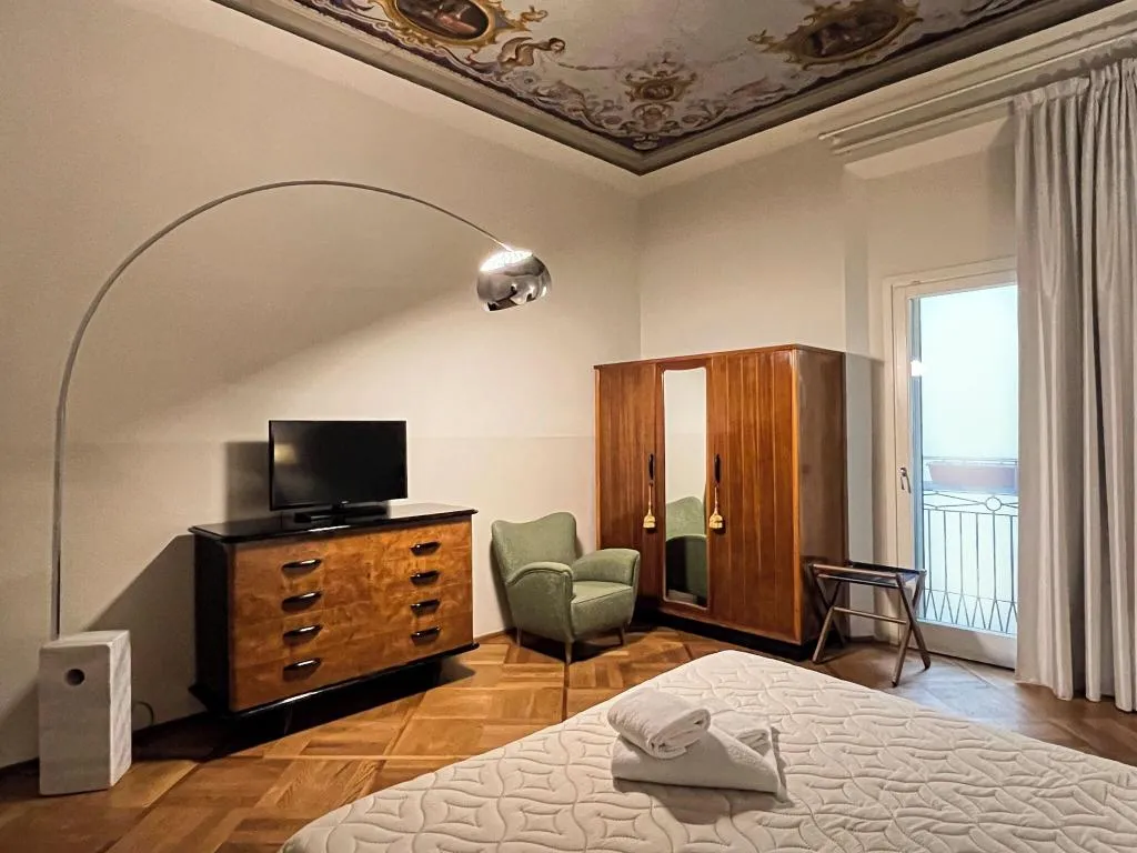 Double or Twin SUPERIOR QUEEN BED Room, Hotel La Scala, Florence