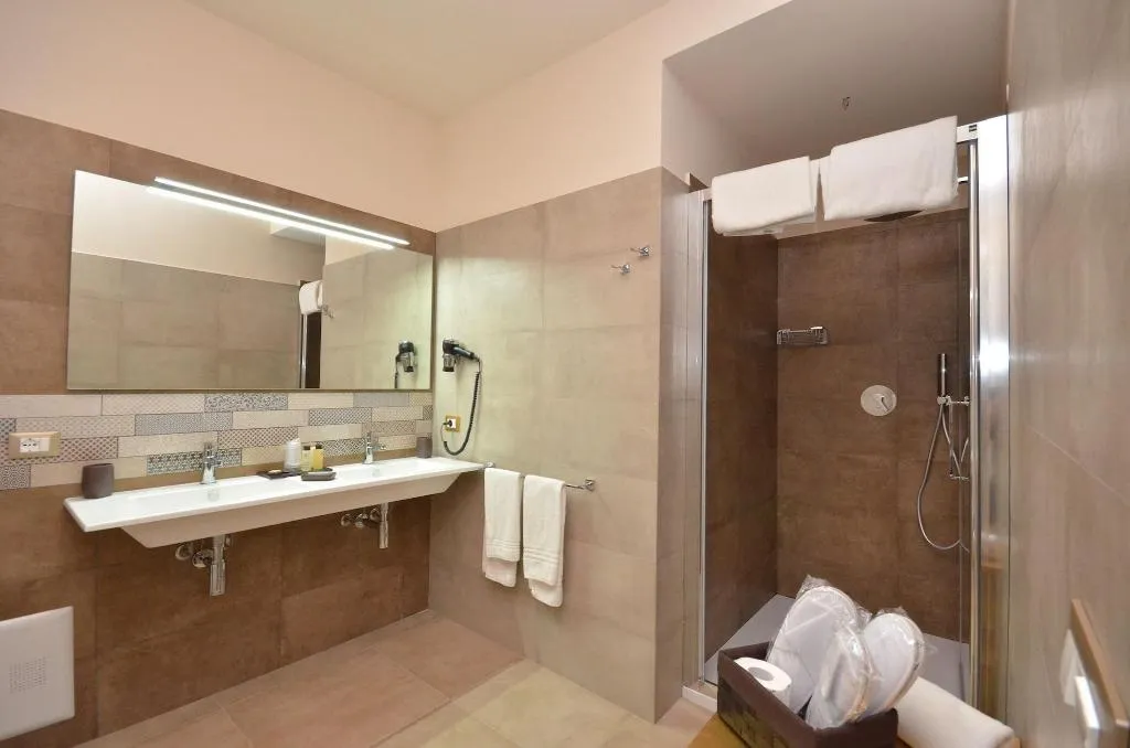 Room, RIAD - Comfort Rooms, Palermo