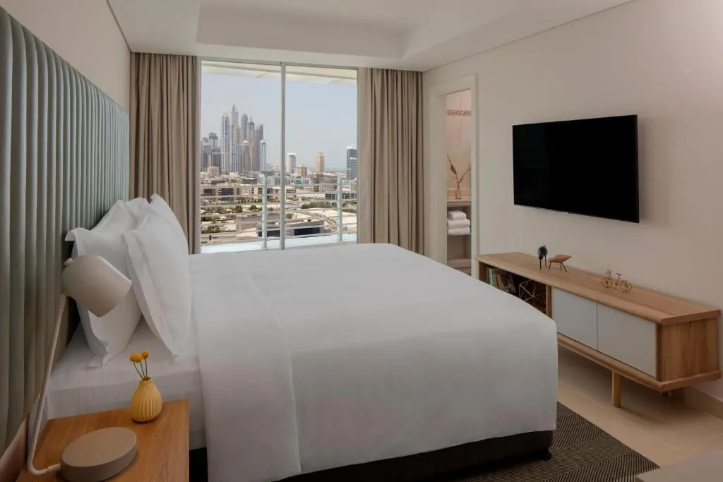 SUITE SEA VIEW Room, Staybridge Suites Dubai Internet City, Dubai