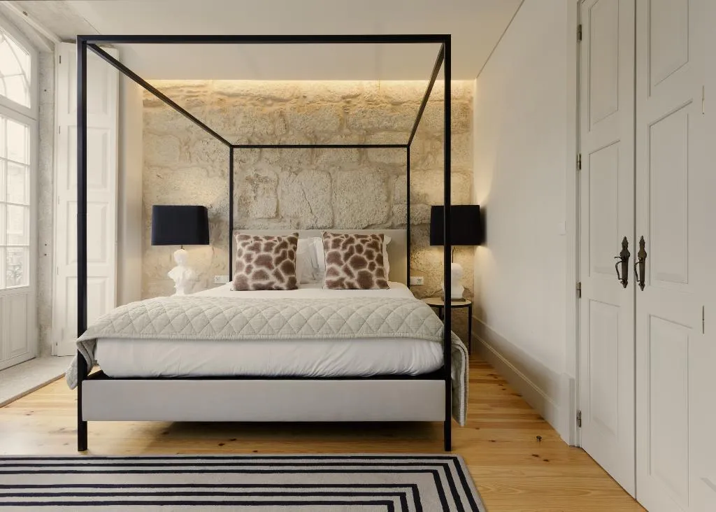 APARTMENT TWO BEDROOMS Room, Líbere Porto Laranjais, Porto