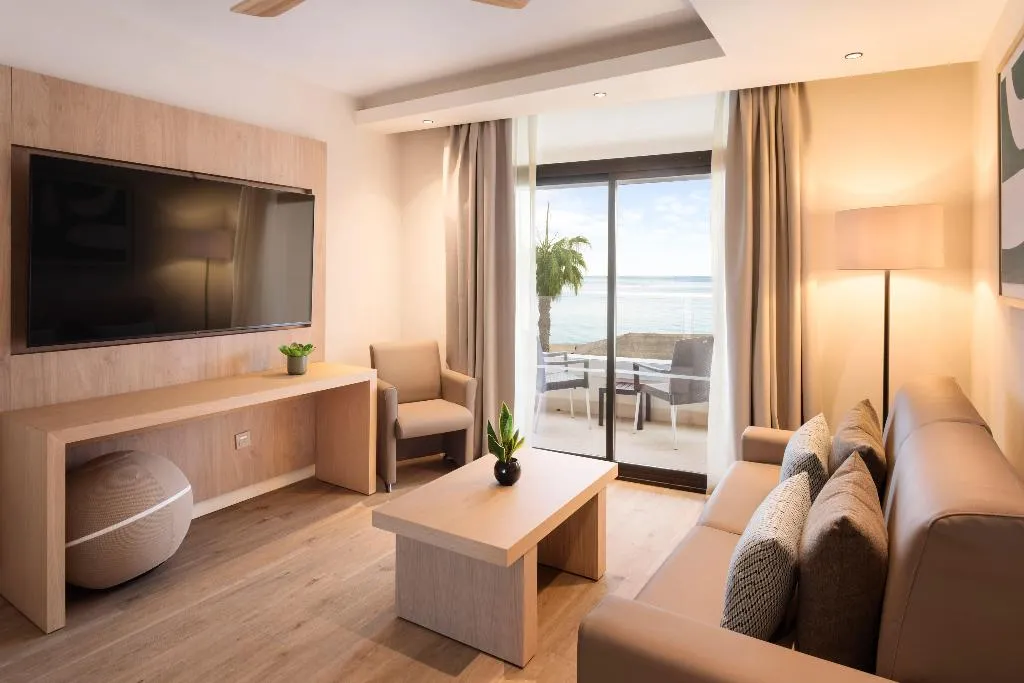 JUNIOR SUITE STANDARD Room, Melia Costa del Sol, Costa Del Sol