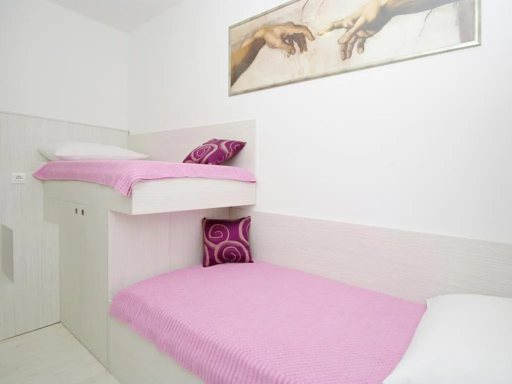 APARTMENT STANDARD Room, Apartments Elza, Split