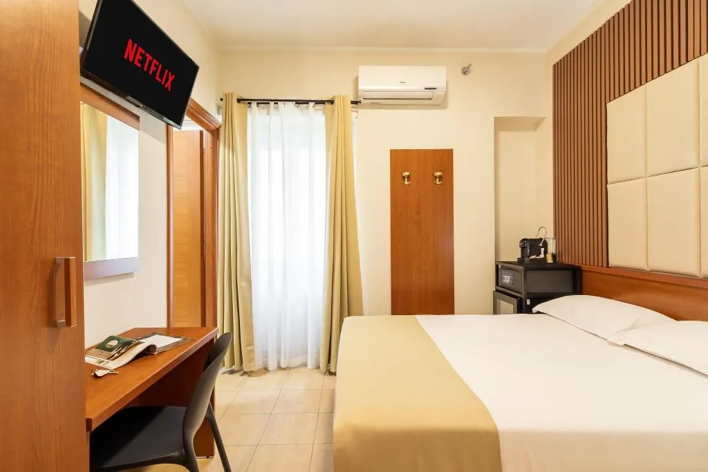 Room, B&B Alba Domus Roma, Rome